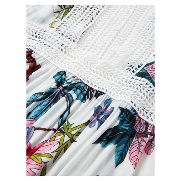 White Floral Sleeveless Crochet Lace Maxi Dress - Picture 5 of 5